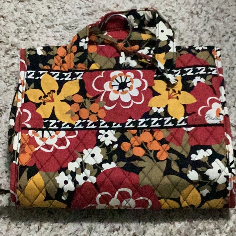 Vera Bradley Bittersweet Hanging Organizer